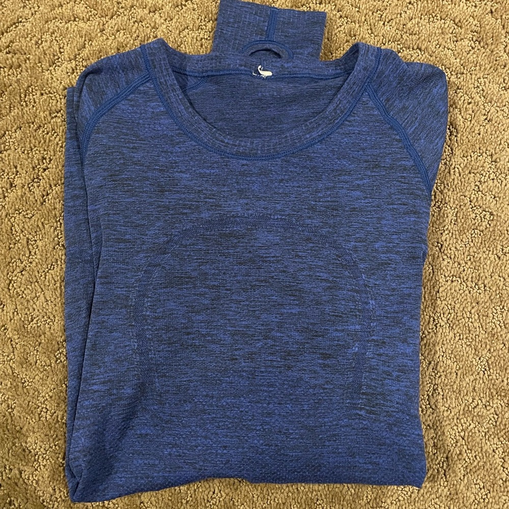 Lululemon swiftly long sleeve, regular length